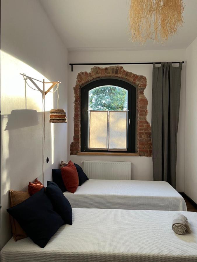 Ublik Stacja Apartment Luaran gambar