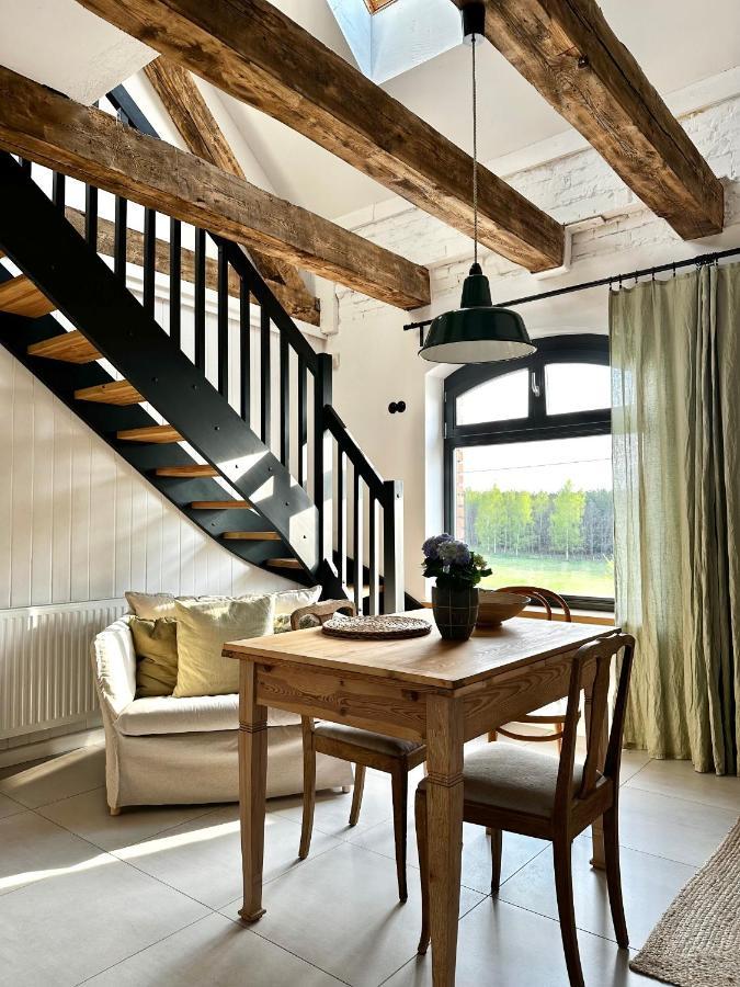 Ublik Stacja Apartment Luaran gambar